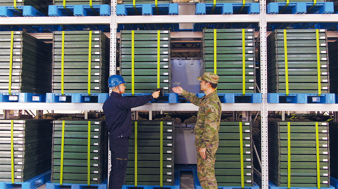 九游体育-军营观察丨野外驻训：“公物仓”有了升级版